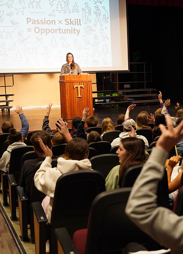 conservation-education-leadership-programs-item.jpg